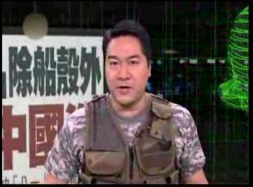 解放军苏-27战机载弹驱逐美侦察机