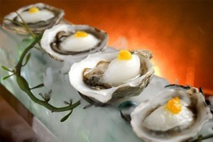 曲鹏 PK 郝菲（中）