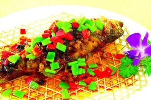 吴英楠 PK 扎克（中）