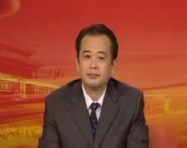 天平倾斜，严重缺位的社会建设