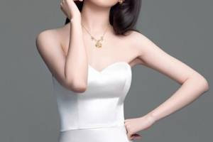 卖不雅照的女友