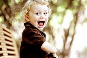 孩子被“锁”九年后