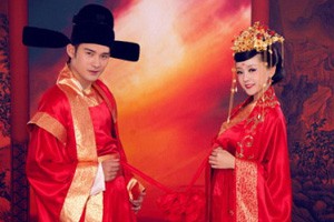 入赘女婿失踪案遇到了清官 万幸