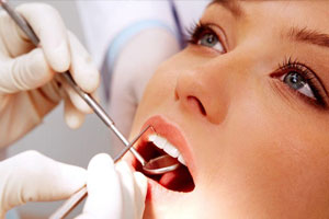 声东击西的牙病