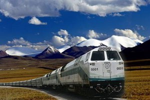 高路入云端共圆梦想