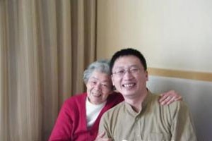 用生命陪伴生命